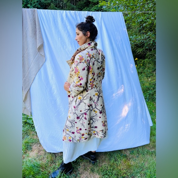 Marni Watercolor Floral Coat - Picture 5 of 7